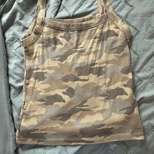 American Eagle Outfitters Tan and Brown Camo Tank Top